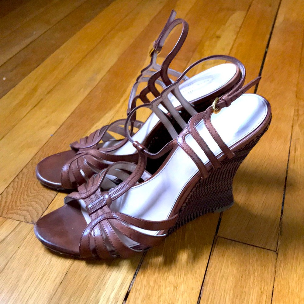 Elie Tahari sandals